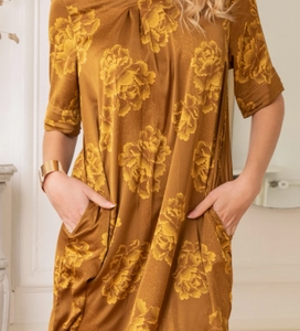 Vestido floral mostaza